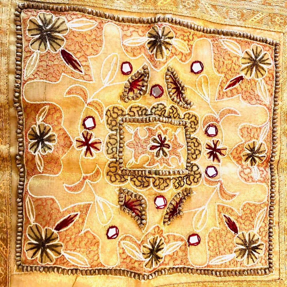 Pillow Covers Set - Picture 3 of 6